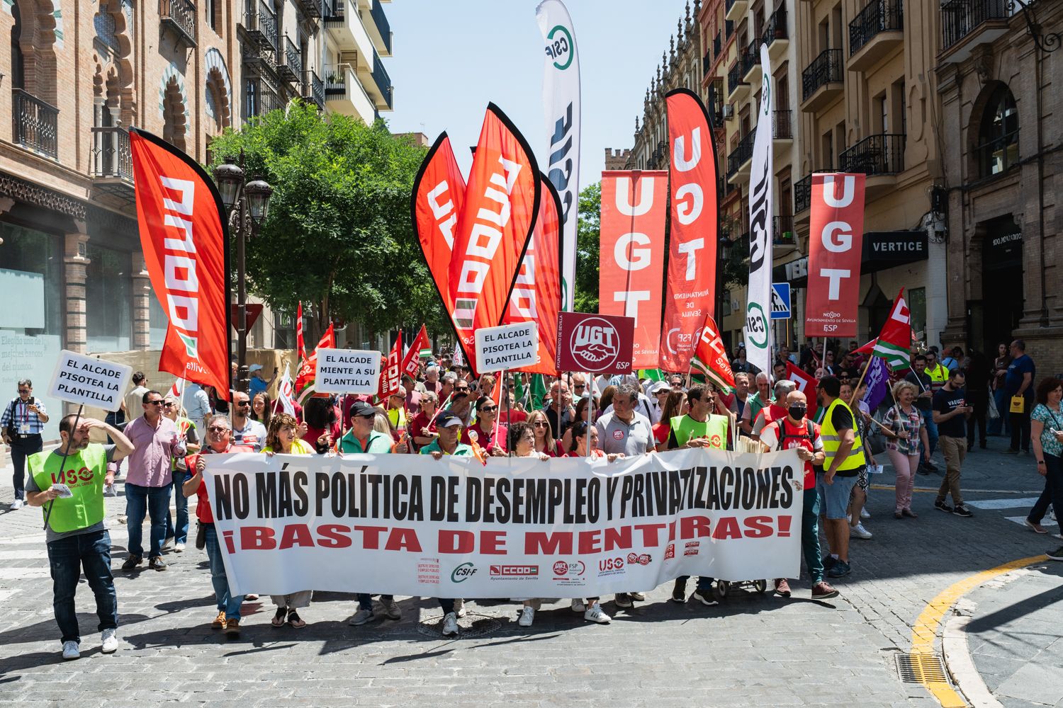 Protesta de los trabajadores del Ayuntamiento.
