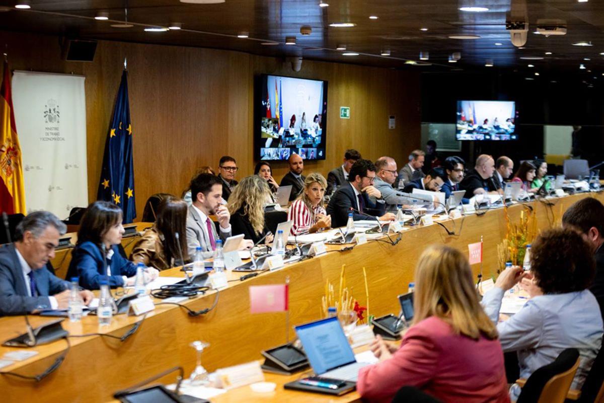 210525 politicas activas empleo