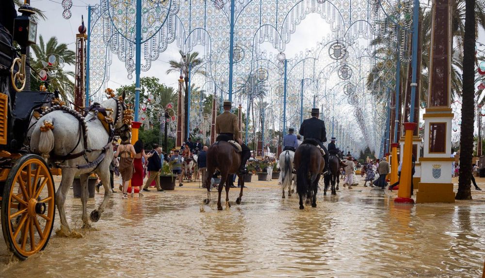 LLUVIA VIERNES FERIA DE JEREZ 2025 40