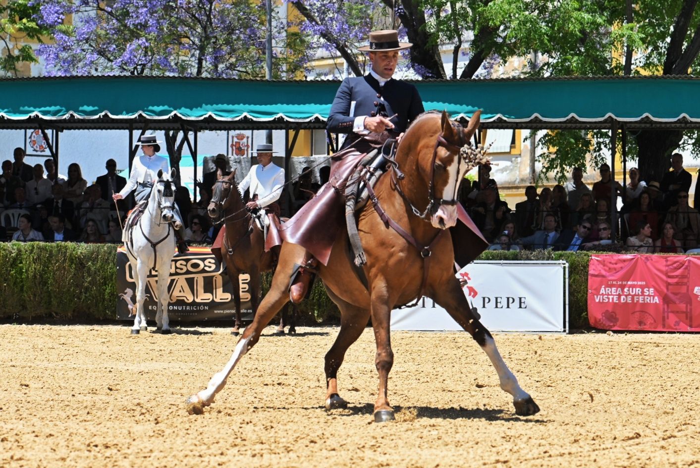 La emotiva entrega del Caballo de Oro 2024 a Francisco Dorantes, en imágenes