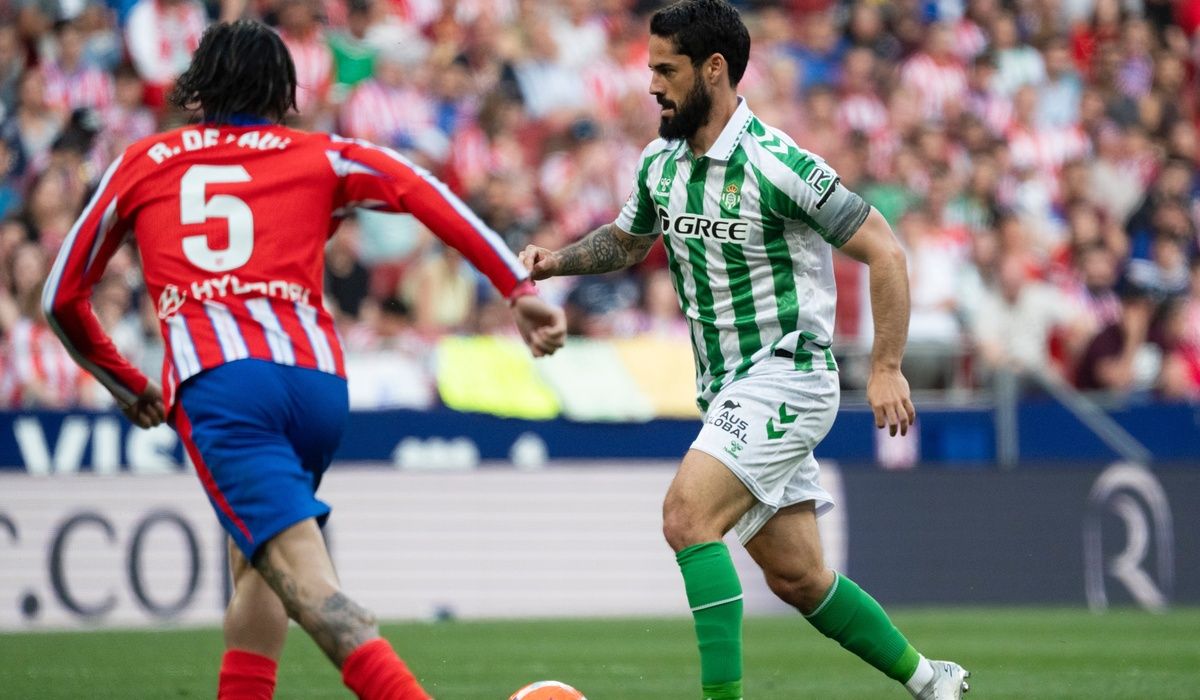 Isco, en un partido con el Real Betis. Isco, en un partido con el Real Betis.