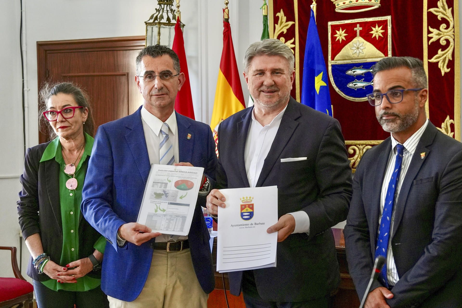 Uno de los actos celebrados en el Ayuntamiento de Barbate.