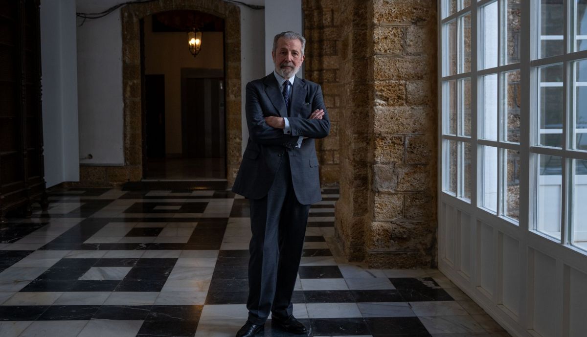 HERNAN CORTES   PINTO   CADIZ 4