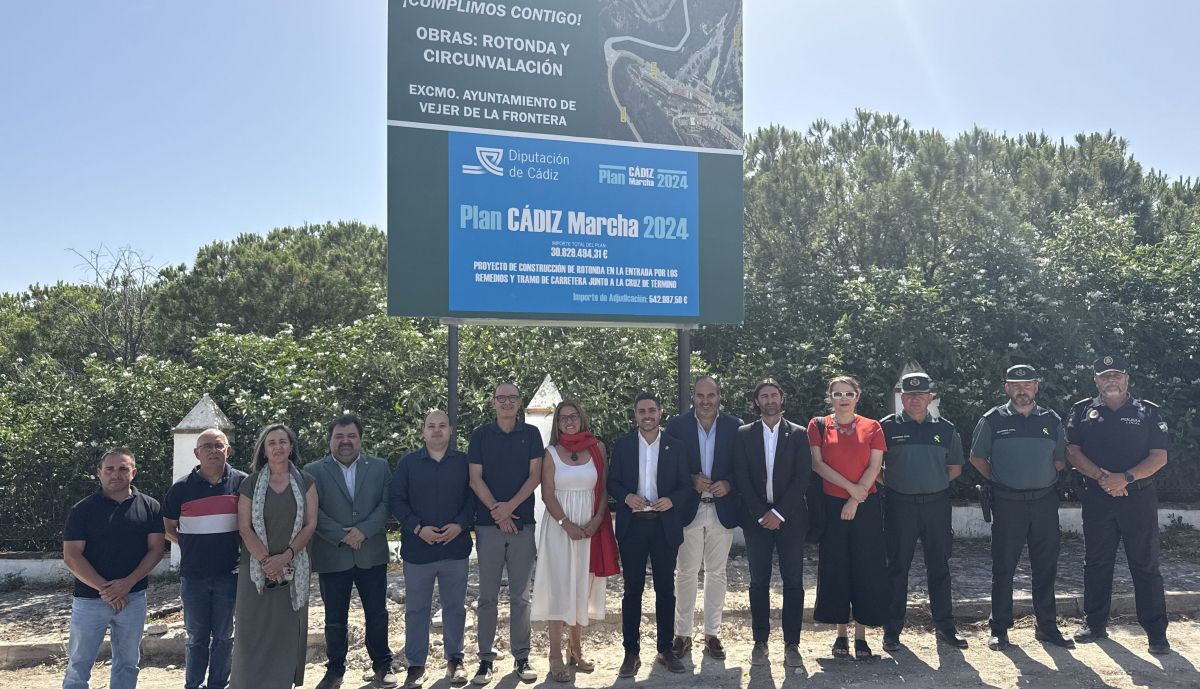 Acto simbólico del inicio de la esperada obra.