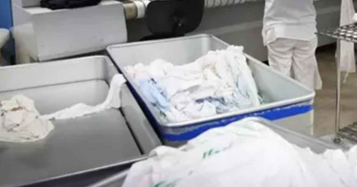 Ropa hospitalaria y material de lavandería.
