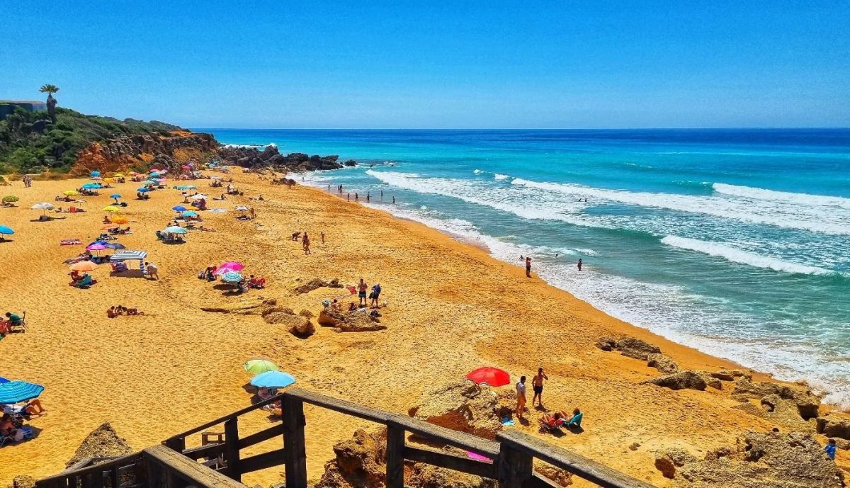 Cala Encendida. Juan Antonio Cisneros