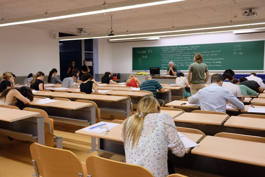 Aspirantes a docente en Andalucía.