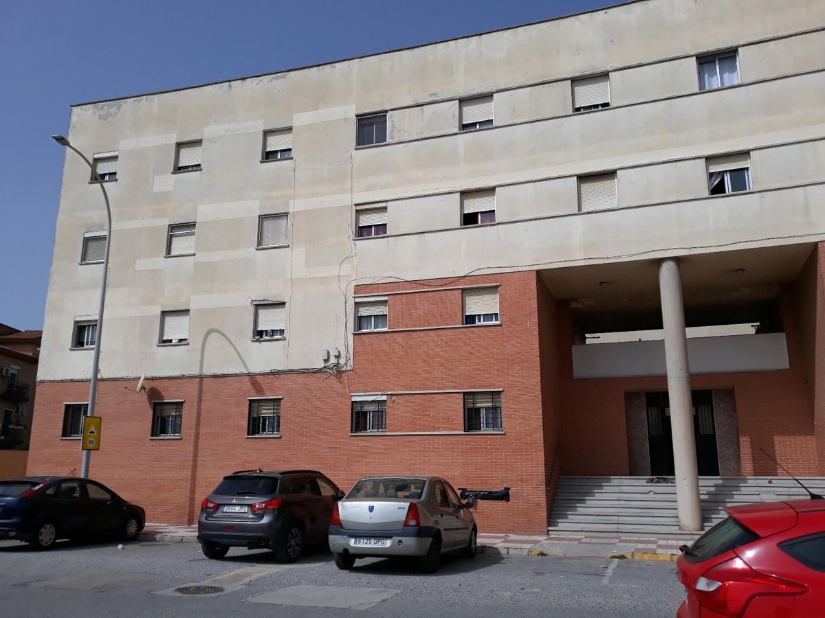 La Junta licita obras de reparación, conservación y accesibilidad para 32 viviendas públicas de La Línea.