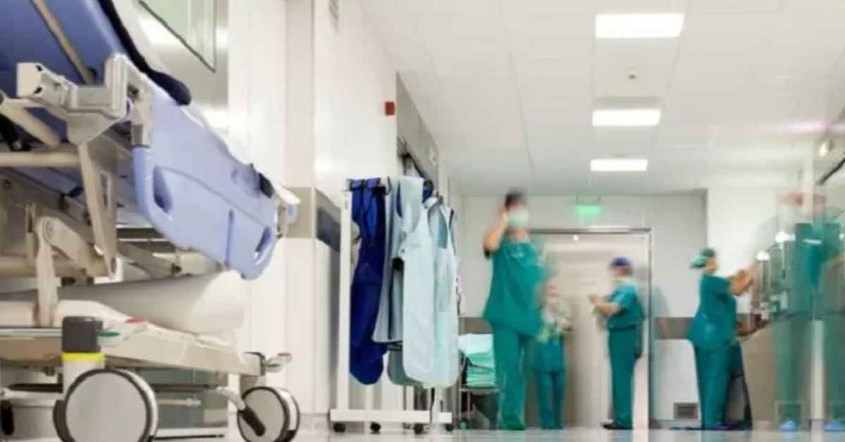 En estado crítico un hombre por el virus de la rabia. En estado crítico un hombre por el virus de la rabia.