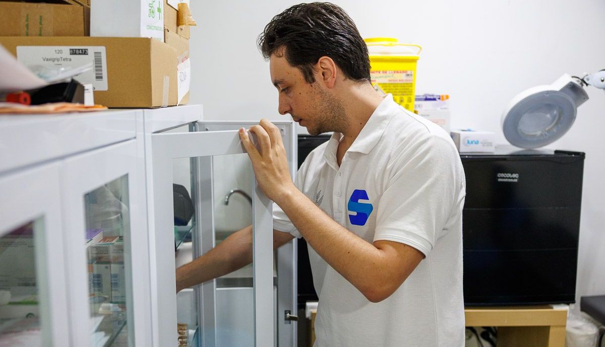 Nacho, en la enfermería del campus jerezano.