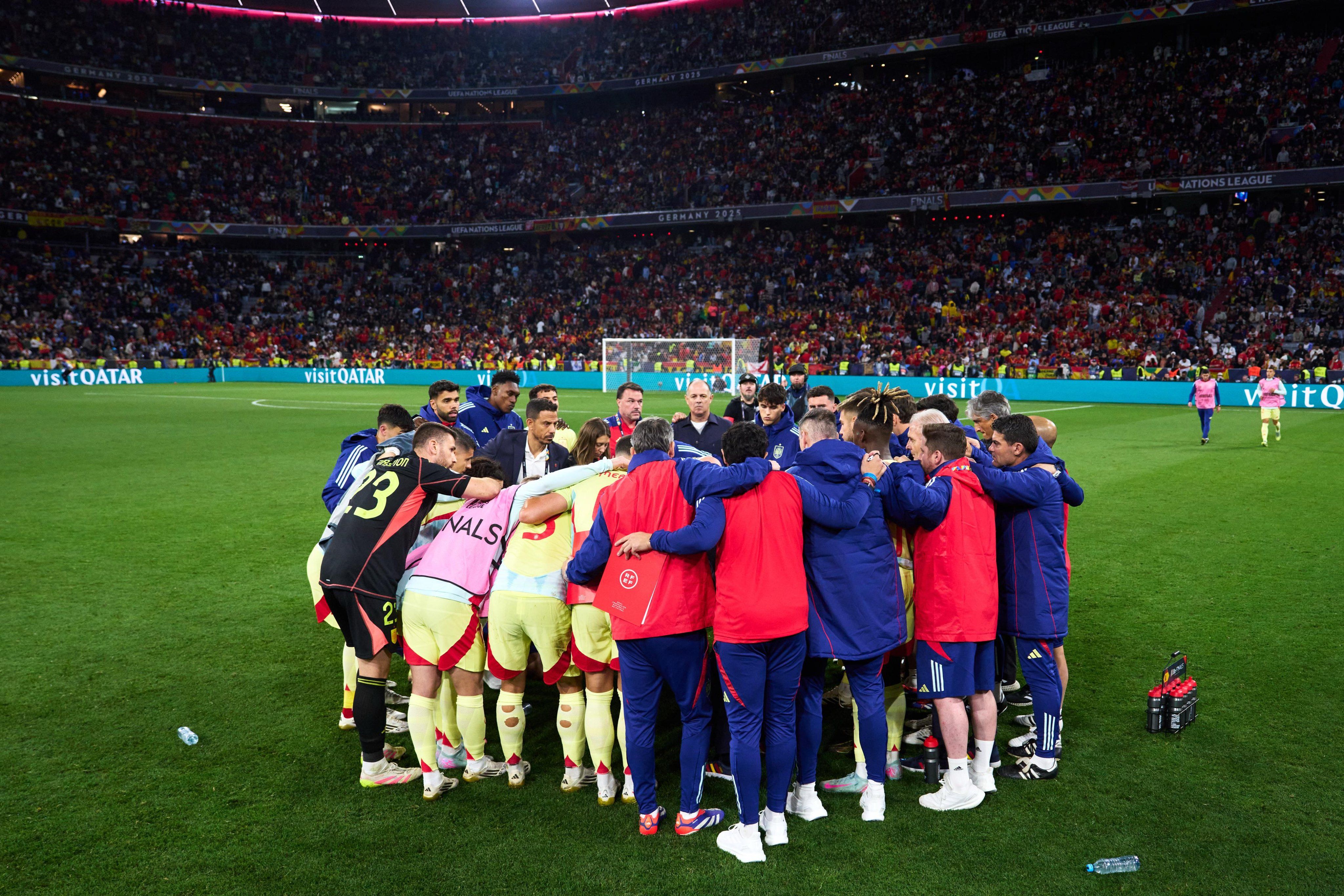 La selección durante el partido.