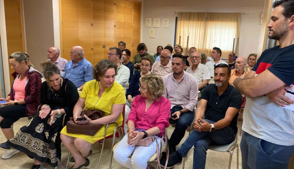 Imagen de una reunión de la plataforma.