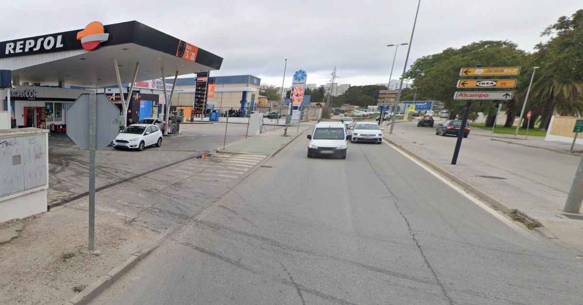 Hasta este punto de la. A 2004 piden la mejora de la calzada.