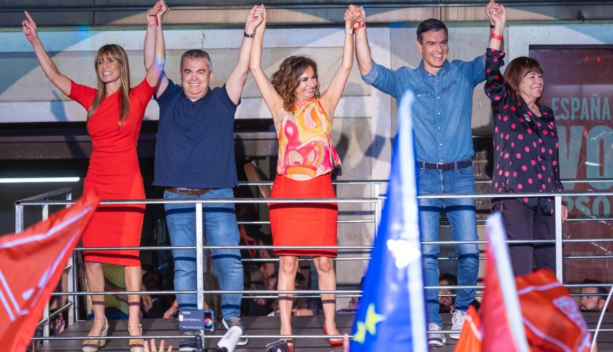 Esto es lo que le ha pedido María Jesús Montero a Santos Cerdán: última  hora del caso Koldo