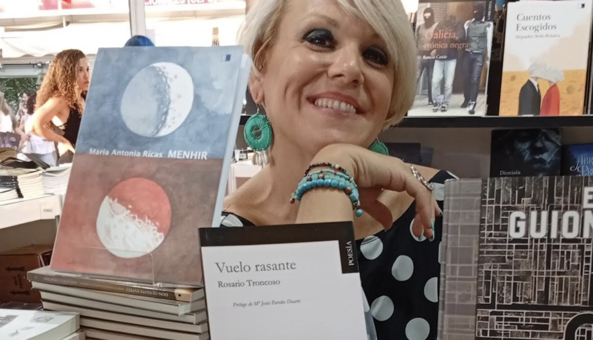 Rosario Troncoso, en la Feria del Libro de Madrid.