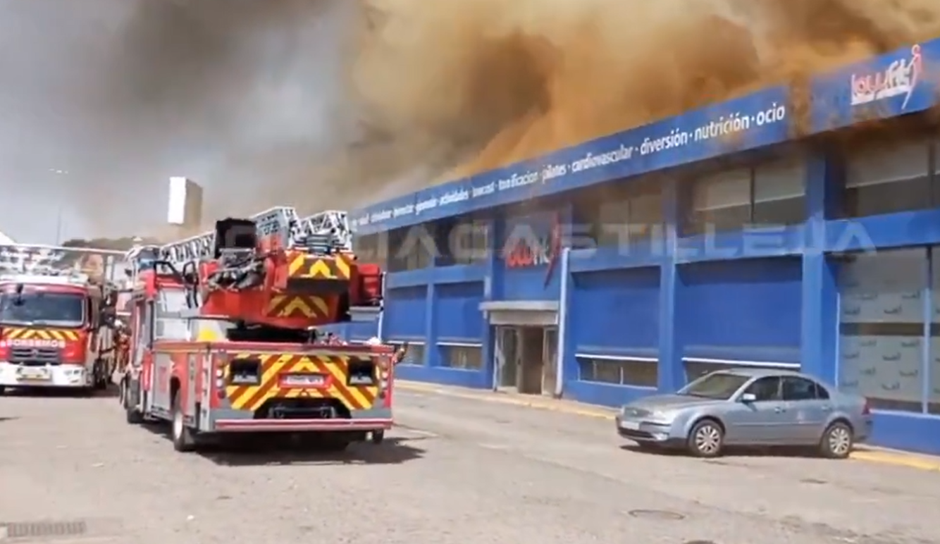 El centro deportivo donde ha tenido lugar el incendio.
