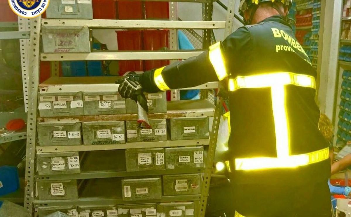 Los bomberos acudieron al suceso ocurrido en San Fernando. Los bomberos acudieron al suceso ocurrido en San Fernando.