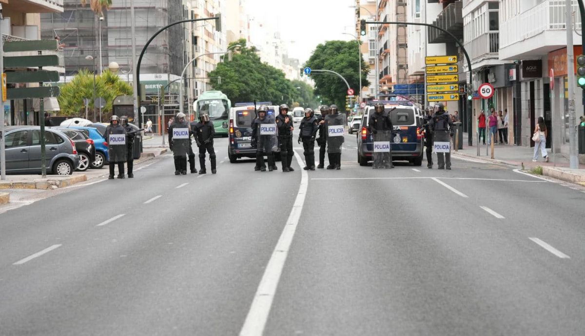 Manifestación del metal   Navantia Cádiz protestas alcalde segundo dia 14