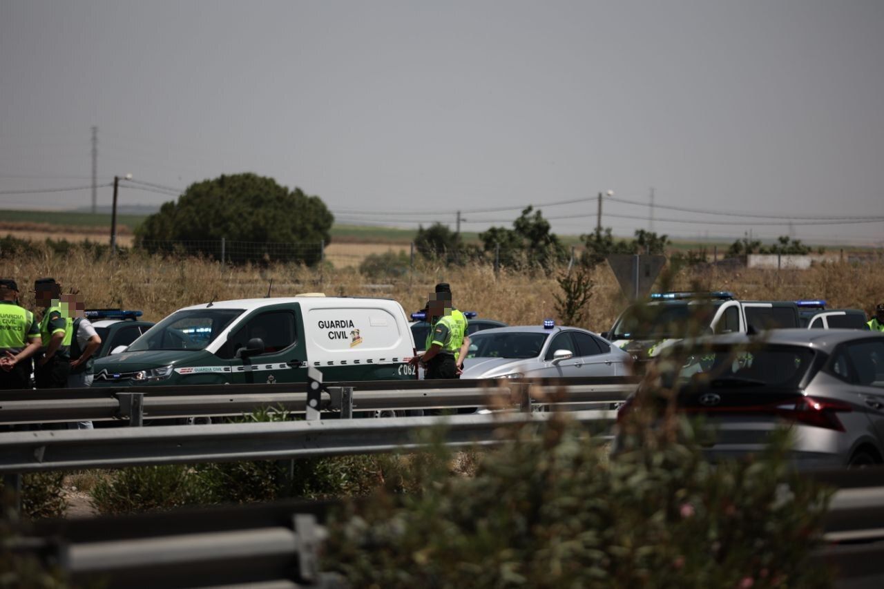 El despliegue en el lugar del accidente.