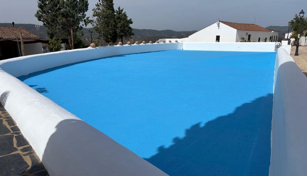 Piscina Cañaveral de León