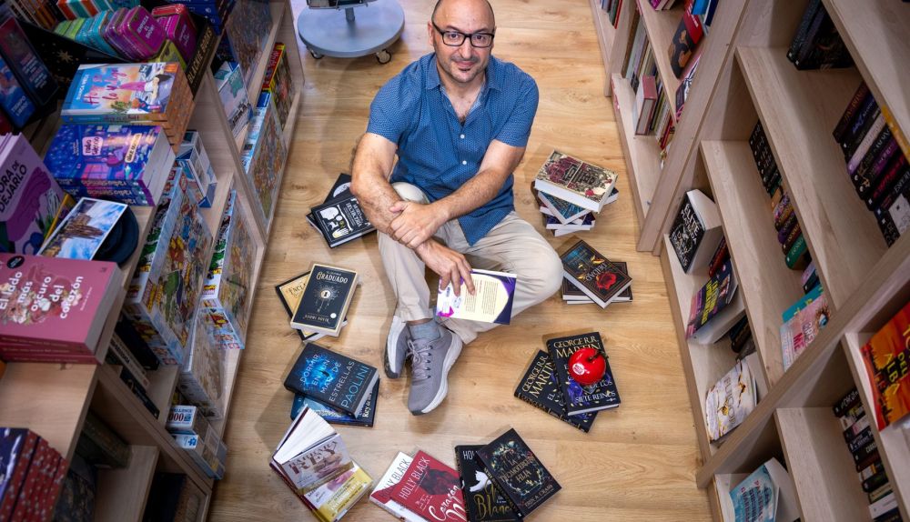 ALEJANDRO LUQUE  DIRECTOR FERIA LIBRO CÁDIZ (6)