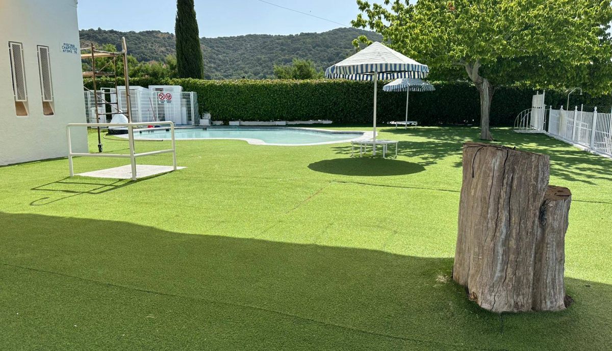 Piscina de Prado del Rey