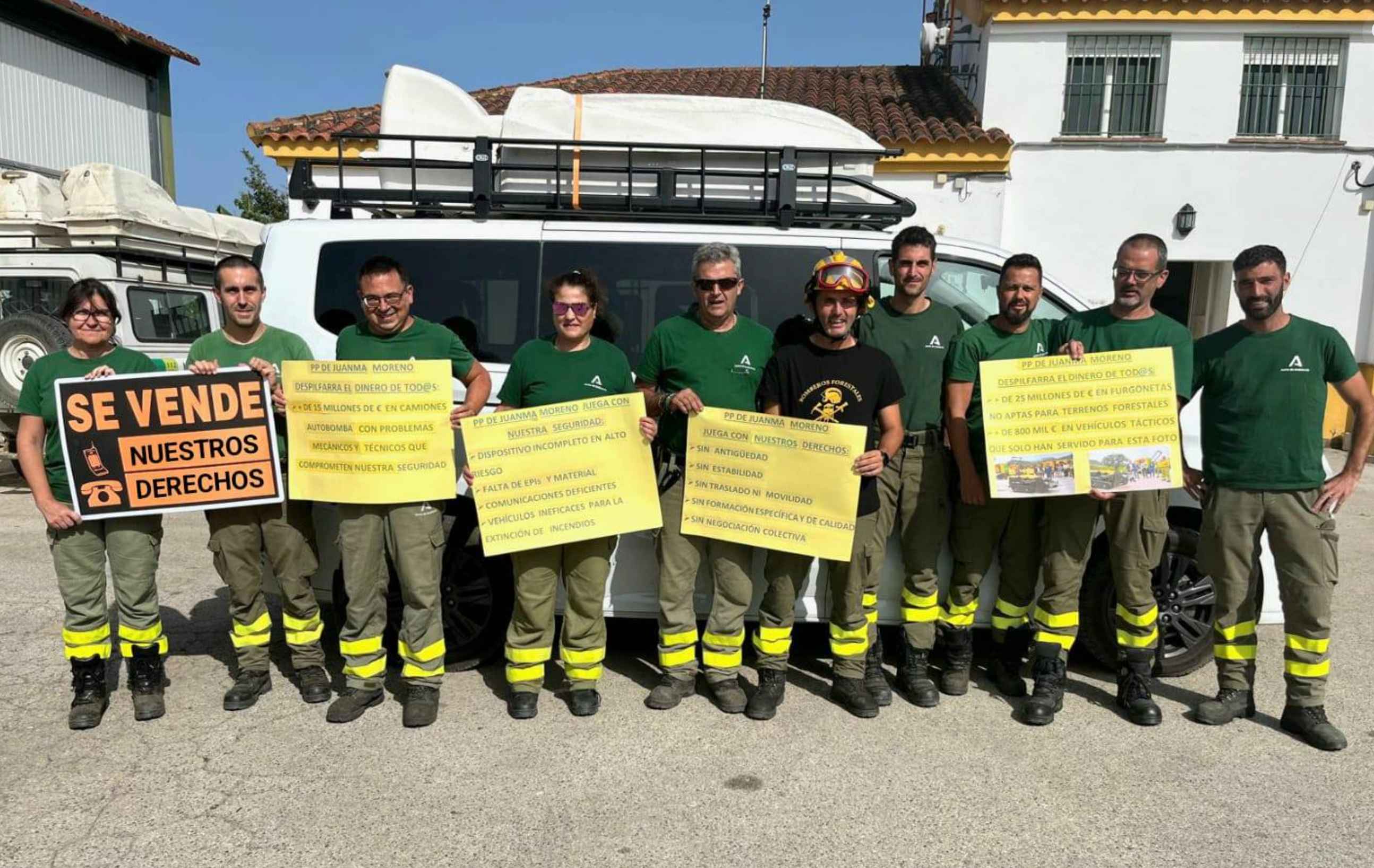 Protesta de bomberos del Plan Infoca.