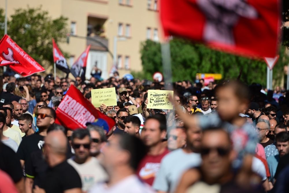 La manifestación de este miércoles, en su inicio desde la rotonda de San Severiano.