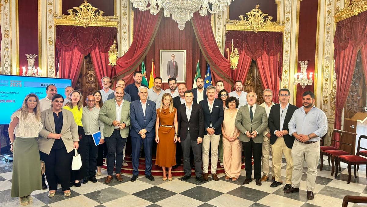 Diputación invertirá más de 15 millones de euros en el marco del plan 'Cádiz Marcha 2025'.
