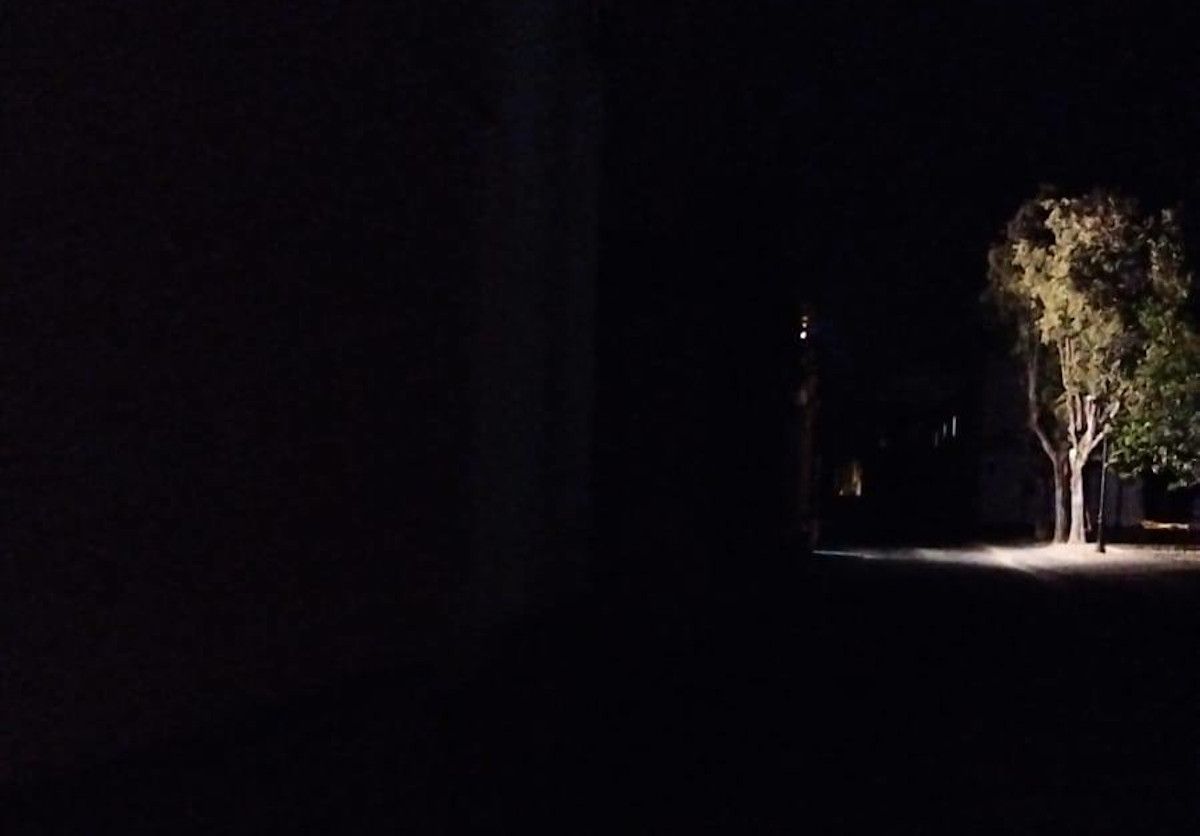 Los vecinos encuentran peligroso transitar estas calles de noche.  