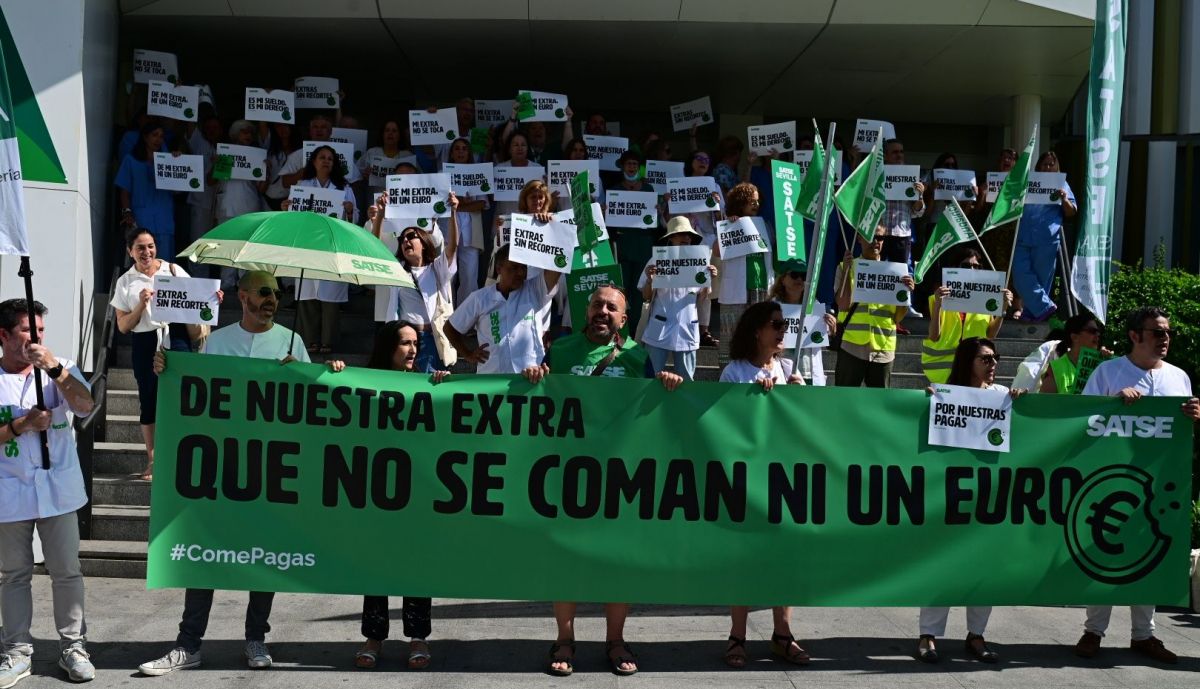 Protestas Sanidad SATSE paga enfermeros enfermeras 