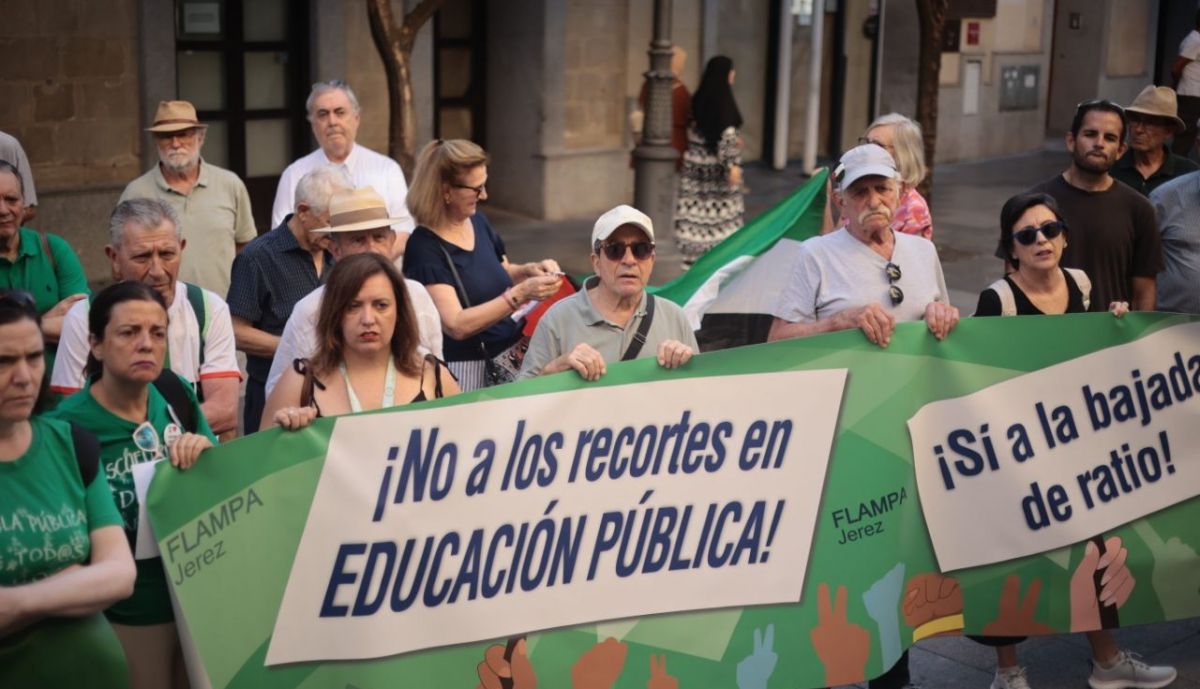 Protesta por la educación pública en Jerez.