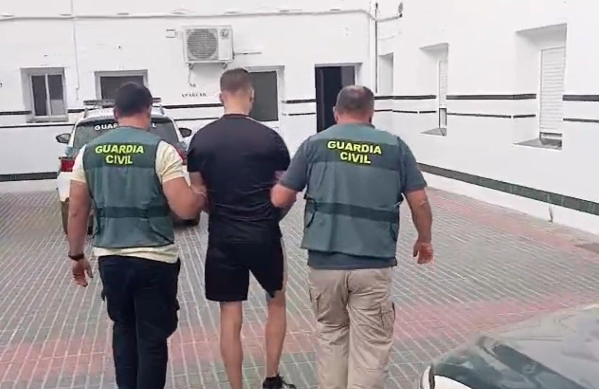 La detención del presunto autor del atropello en Bormujos.