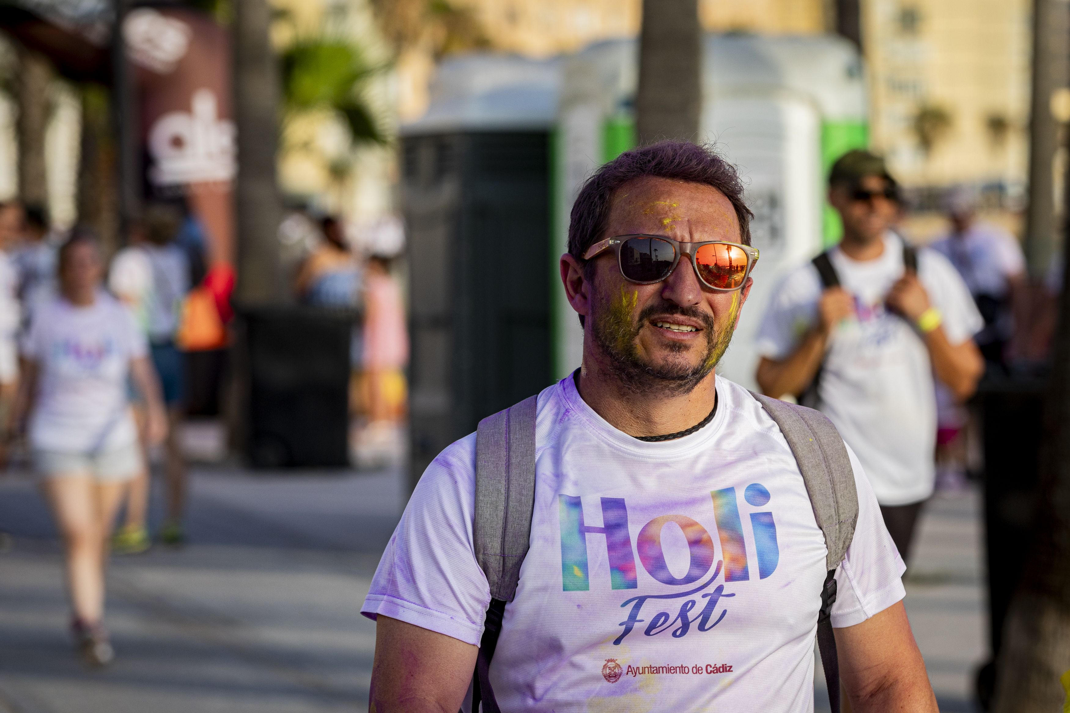 Las divertidas imágenes de la Holi Fest de Cádiz.