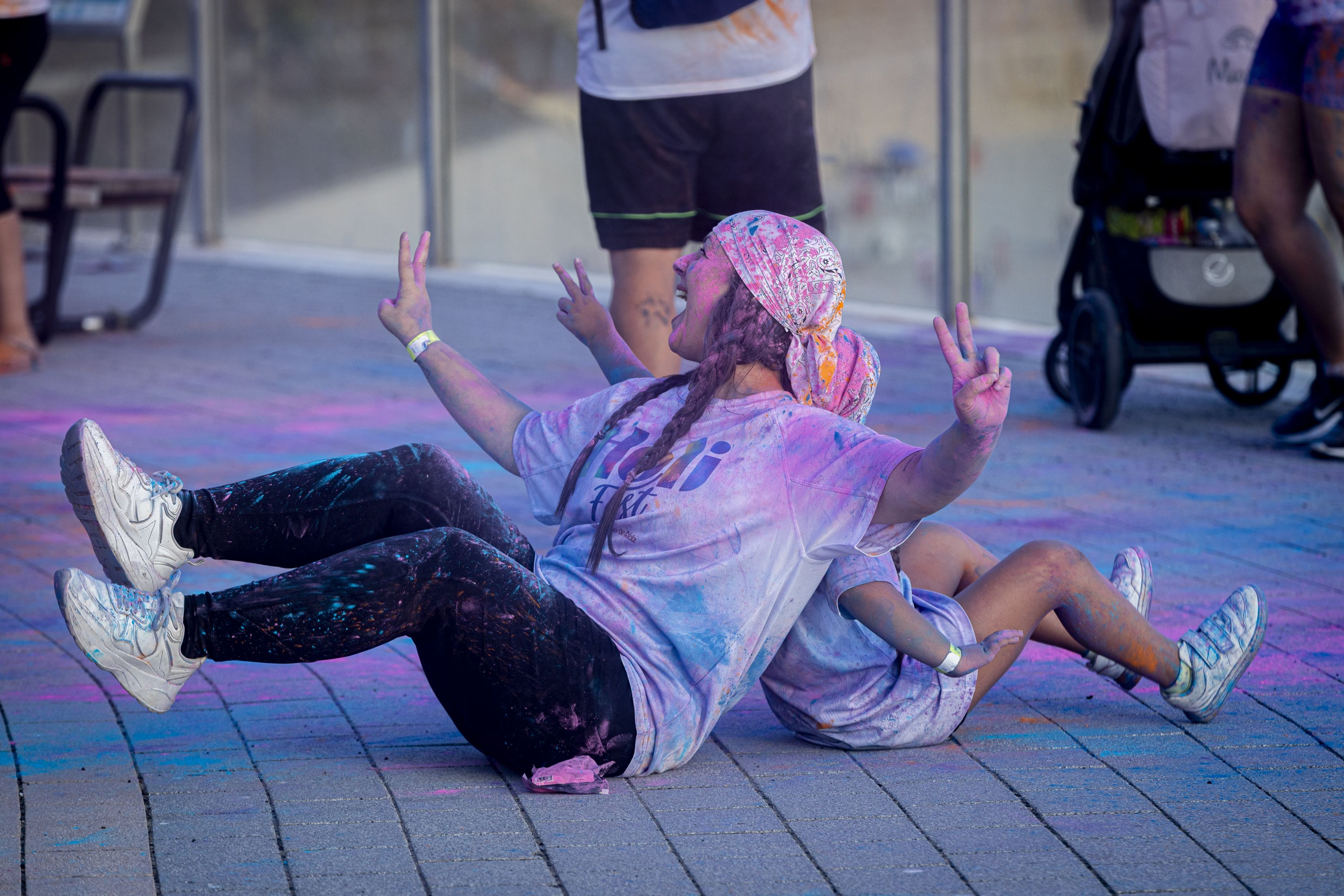 Las divertidas imágenes de la Holi Fest de Cádiz.