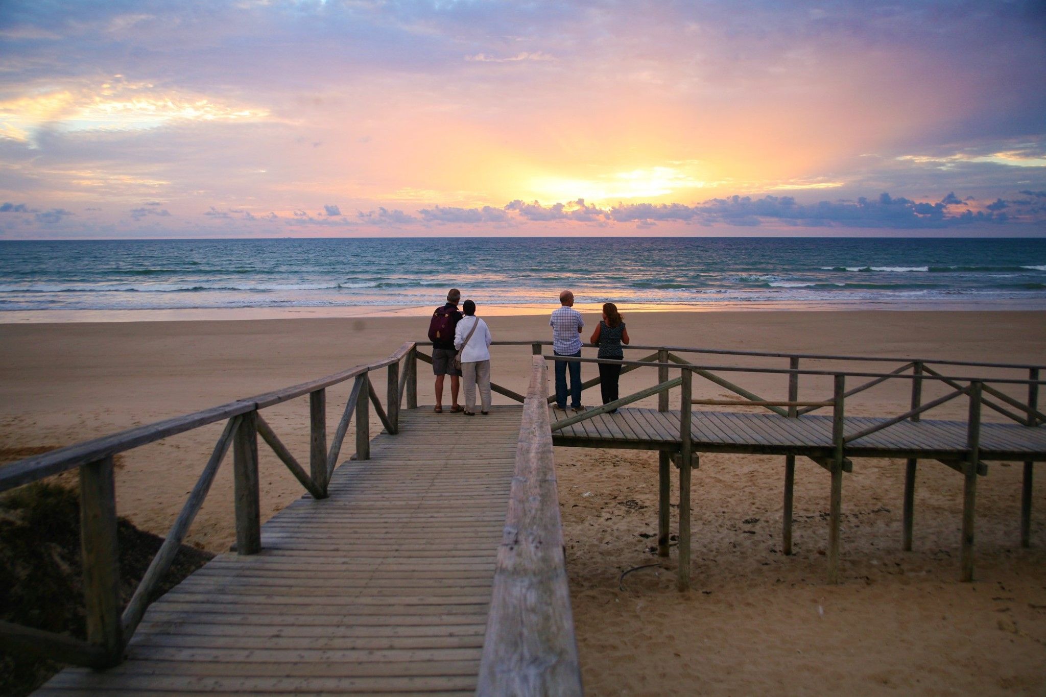 Atardecer en la playa de La Ballena, en Rota.