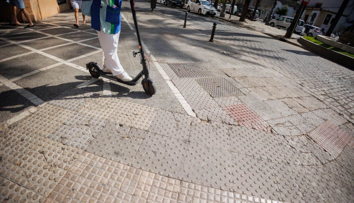 PATINETES ELECTRICOS ACERAS 2