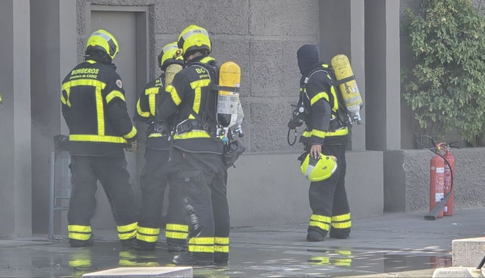 El equipo de bomberos que ha sofocado el incendio.