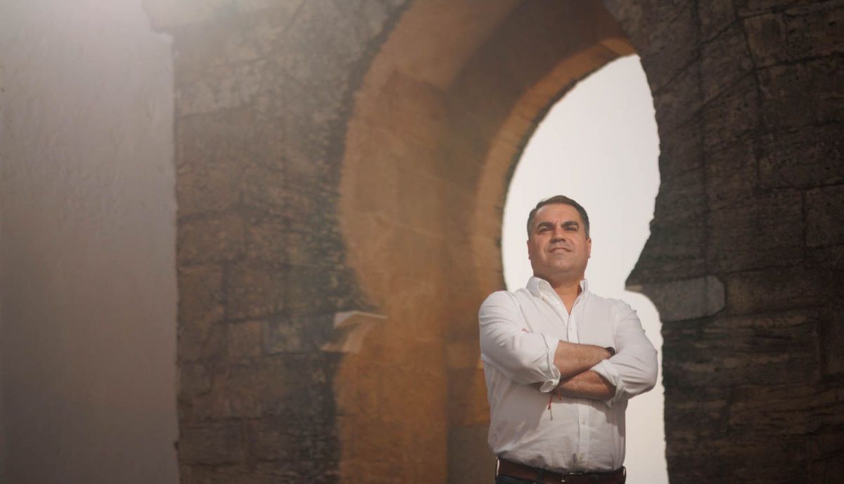 JUAN CORNEJO PSOE MNAEDINA 01