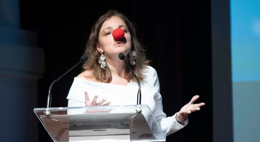 Hevia, durante la recogida de un premio otorgado por la APS.
