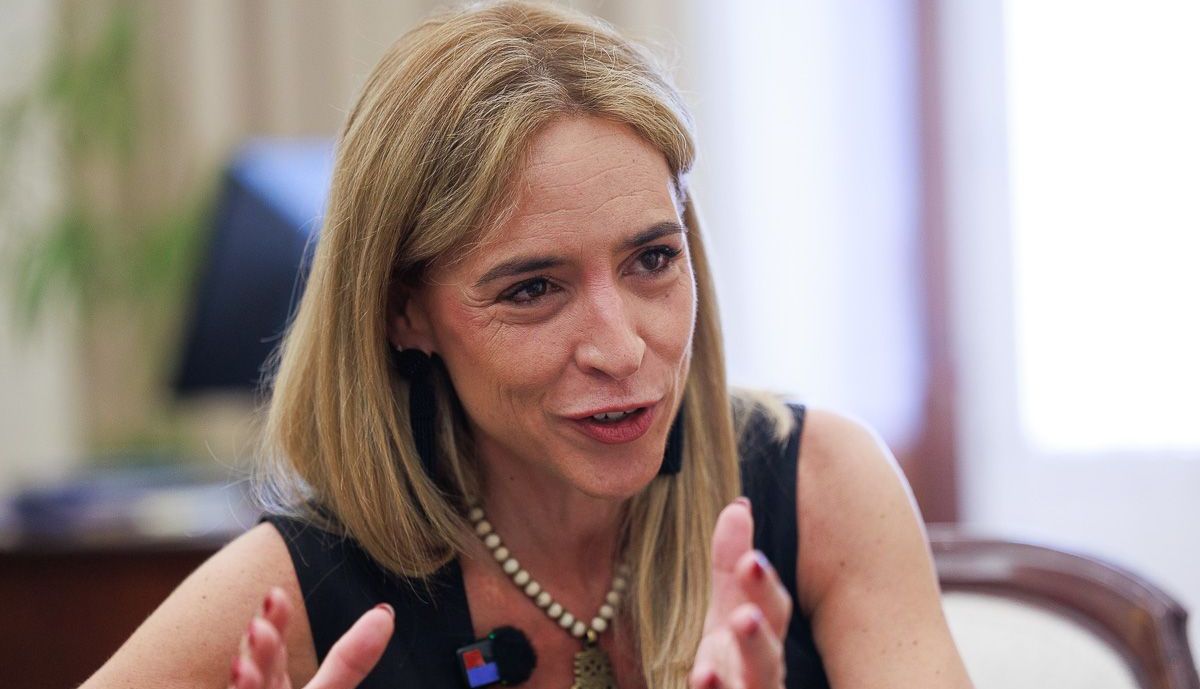 Almudena Marínez , presidenta diputación  03