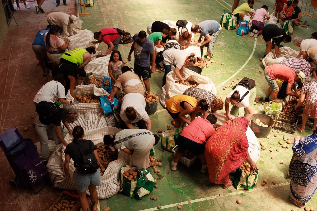 Agricultor Solidario: Dona 26.000 Kilos de Papas