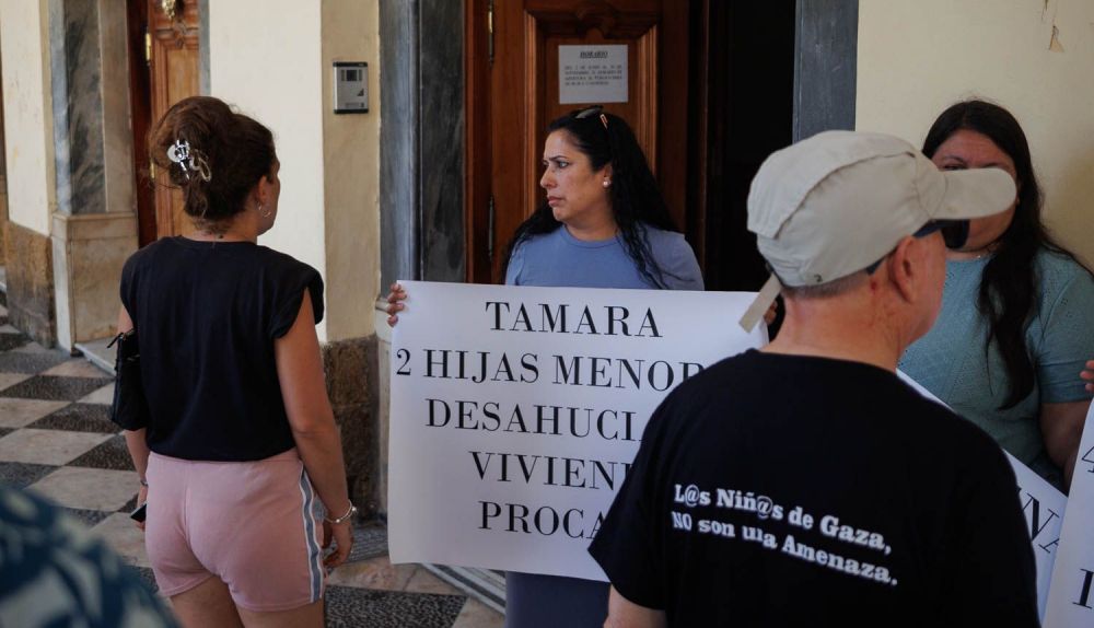 MUJERES DESAHUCIADAS CADIZ 1