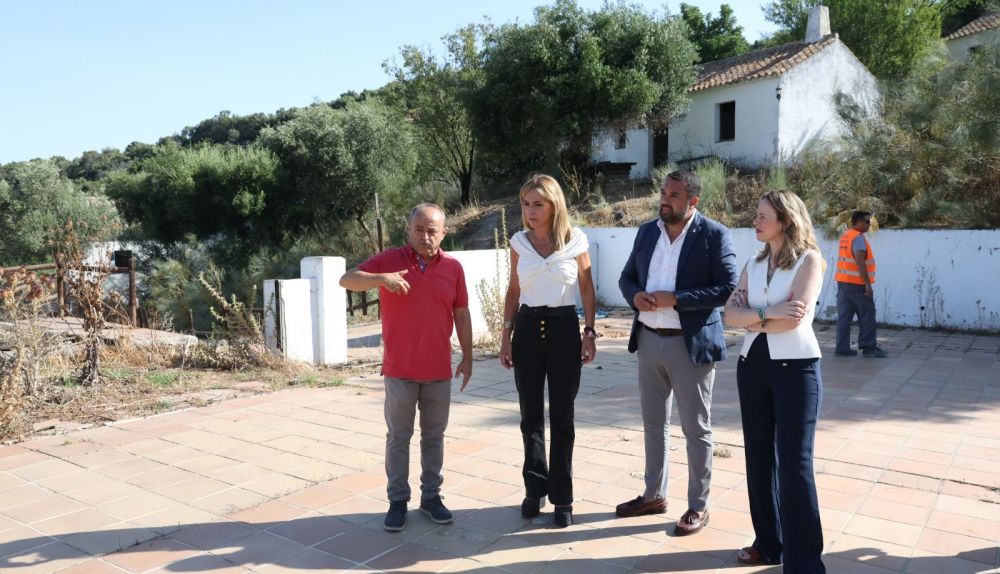 El complejo turístico de Algar estará listo el próximo año.