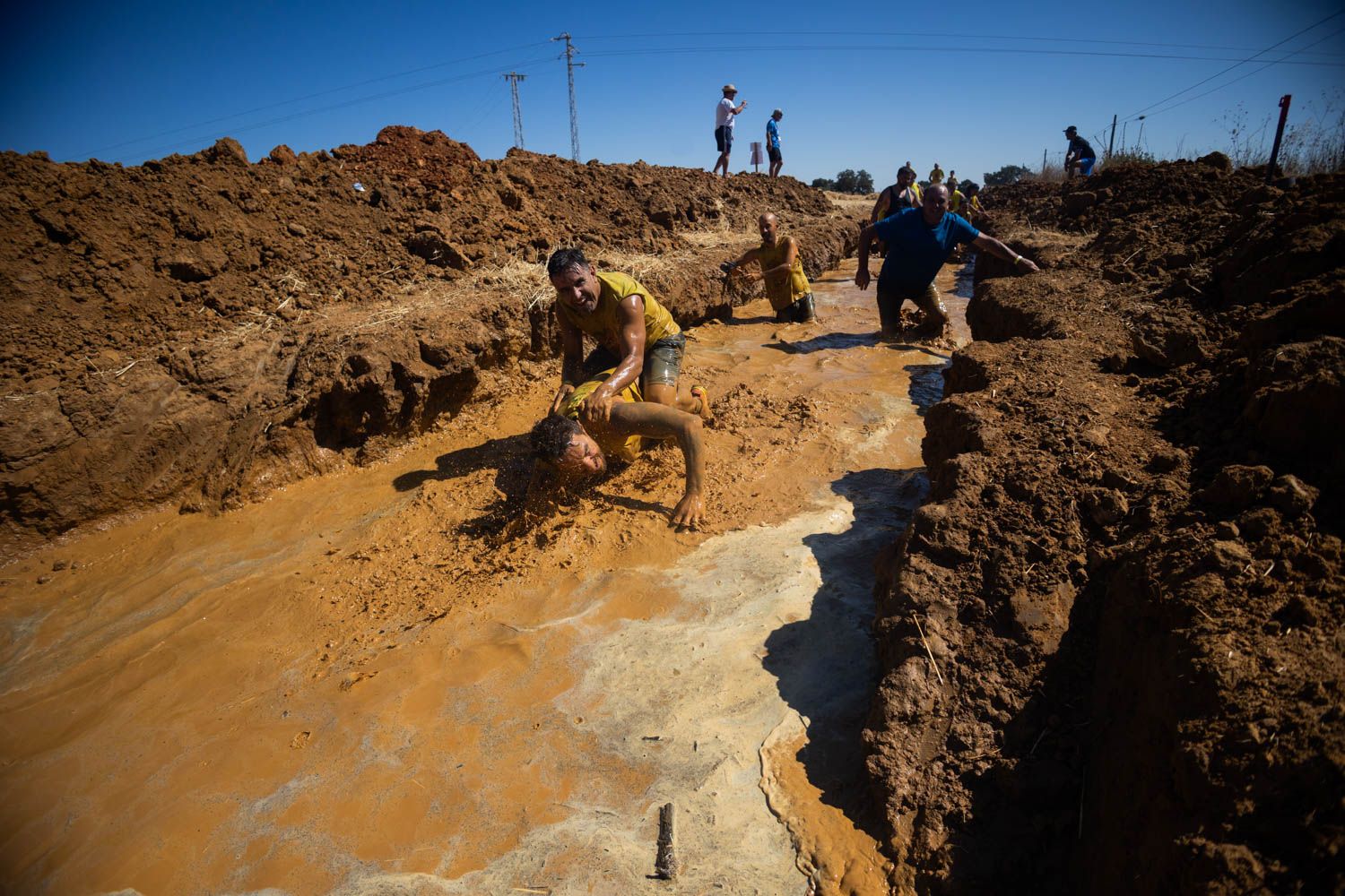 Resbalón épico con apoyo incluido