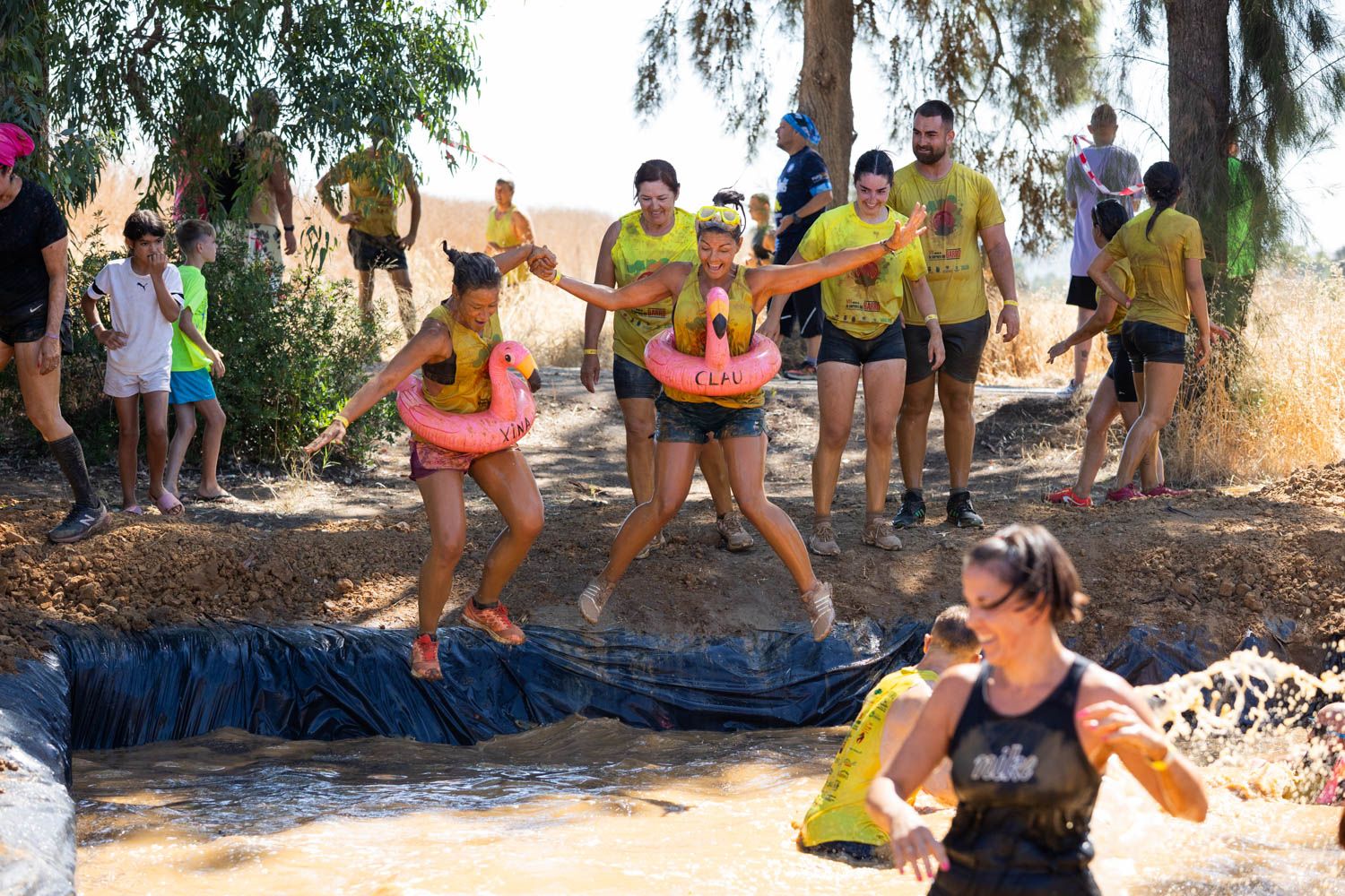Avanzando con fuerza y barro