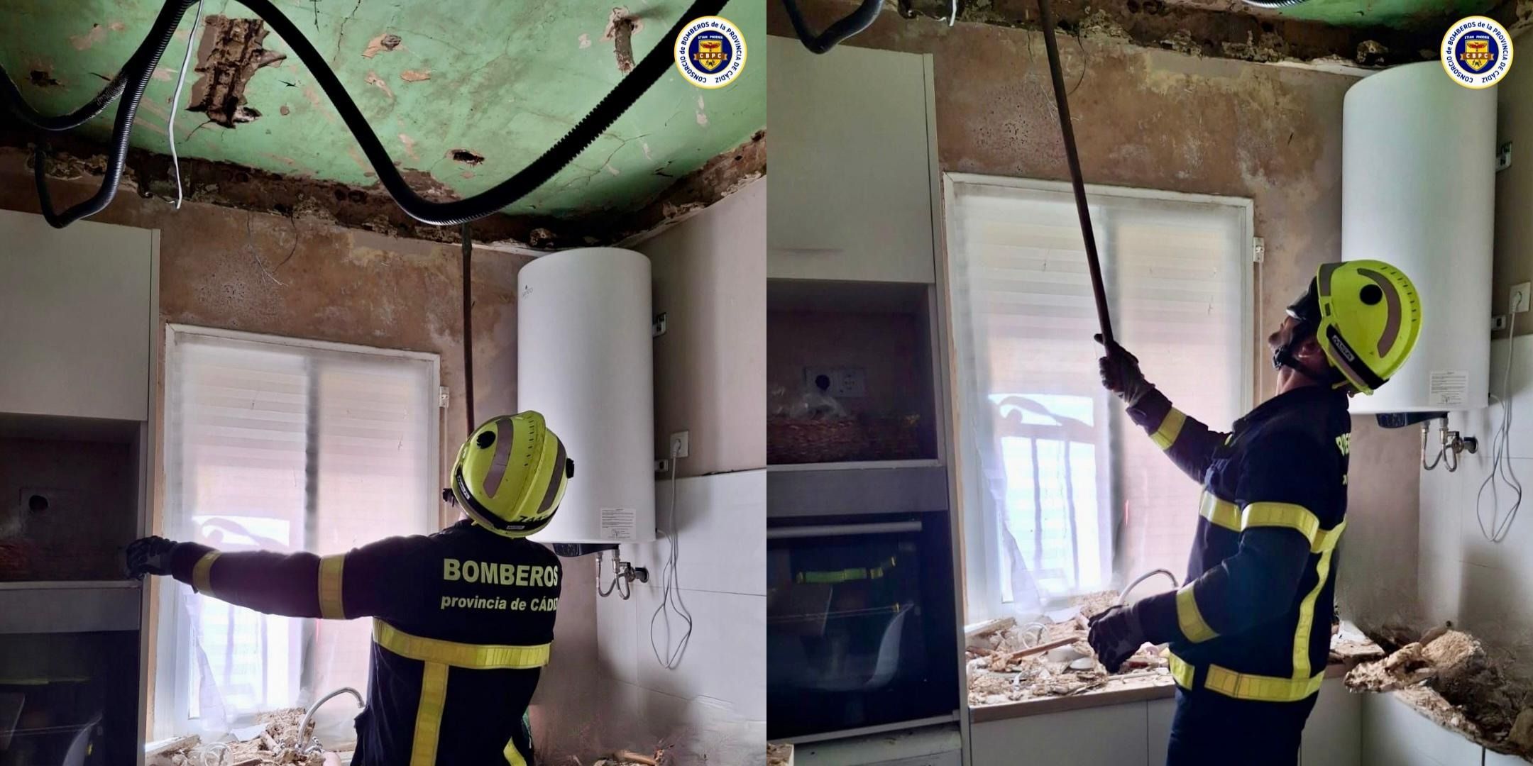 La actuación de los bomberos en Cádiz.