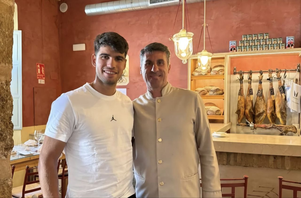 Carlos Alcaraz en La Almazara.