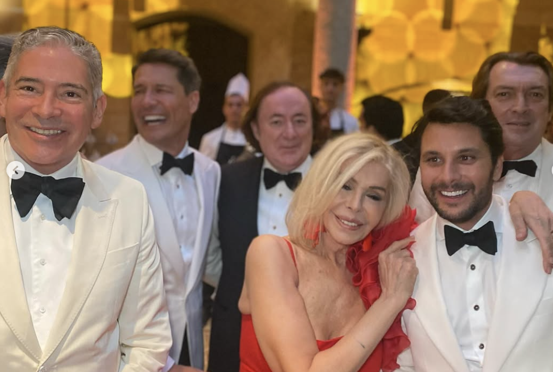 Boris Izaguirre, Jaime Cantizano, Bibiana Fernández y Miguel Golding, en la boda.