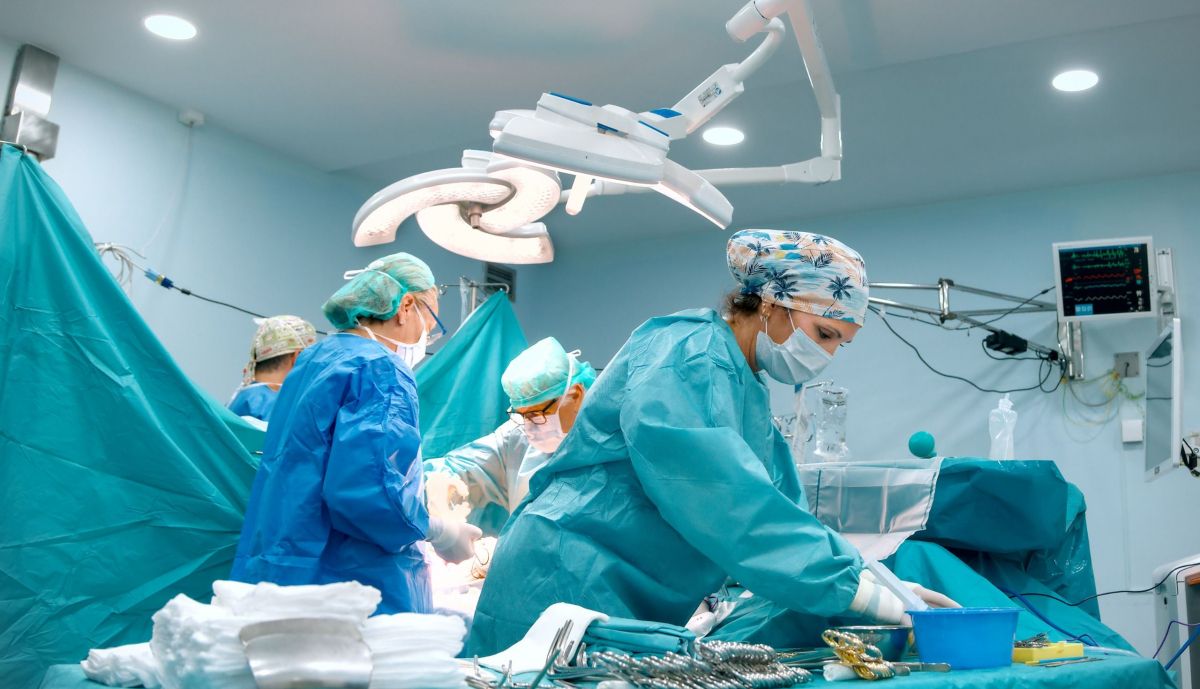 Uno de los quirófanos del Hospital Virgen del Rocío.